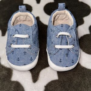 🔅‼️Baby B’gosh Size 3-6 Months boys shoes